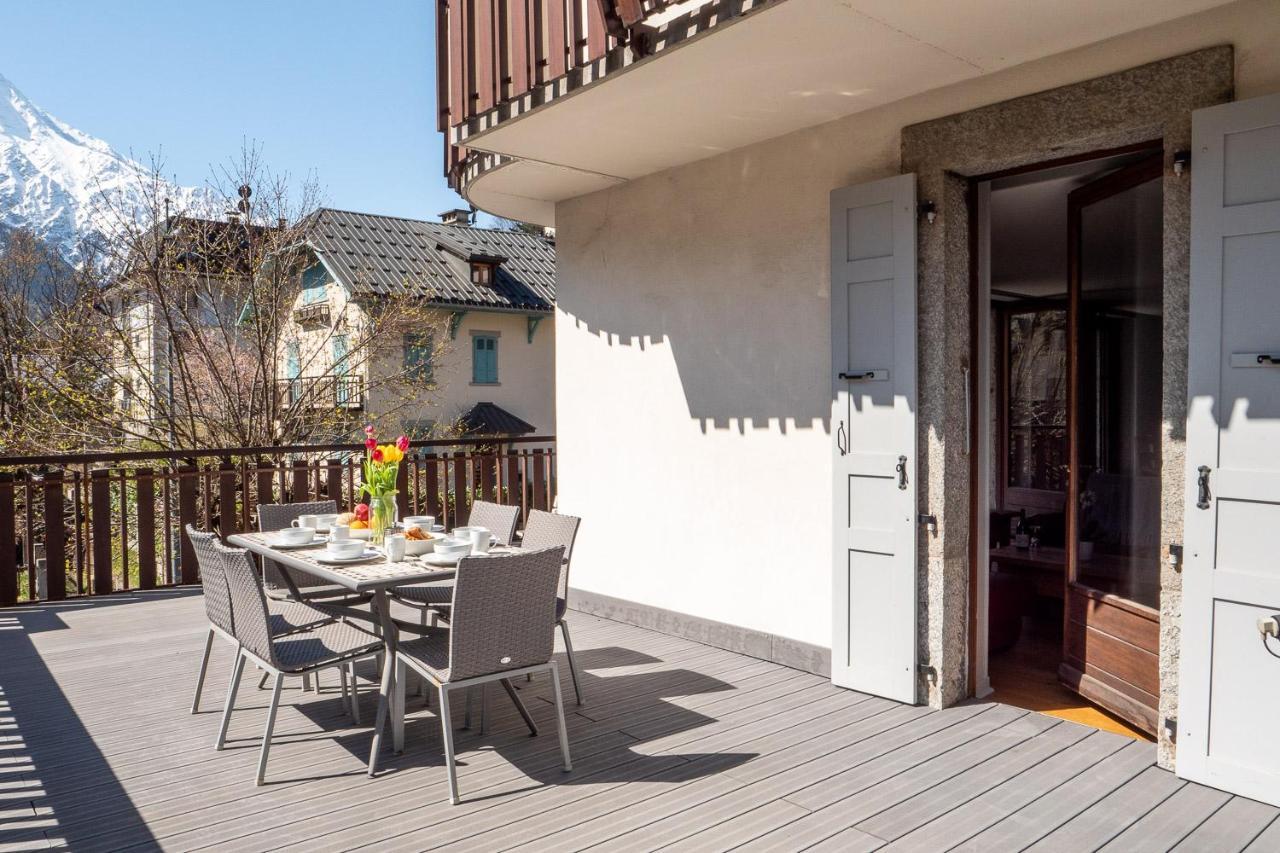 Apartment President - Alpes Travel - Central Chamonix - Sleeps 12 ภายนอก รูปภาพ