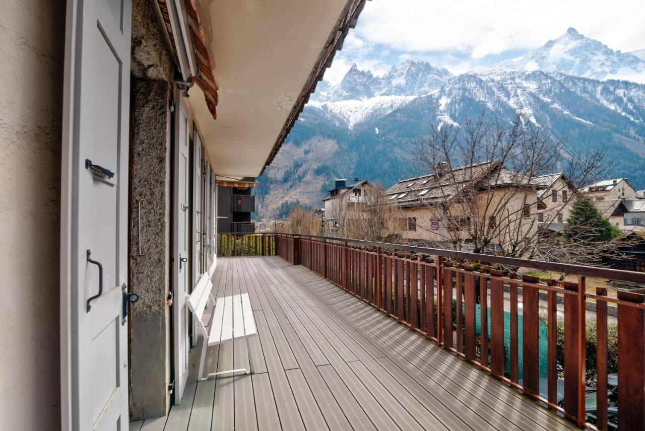 Apartment President - Alpes Travel - Central Chamonix - Sleeps 12 ภายนอก รูปภาพ
