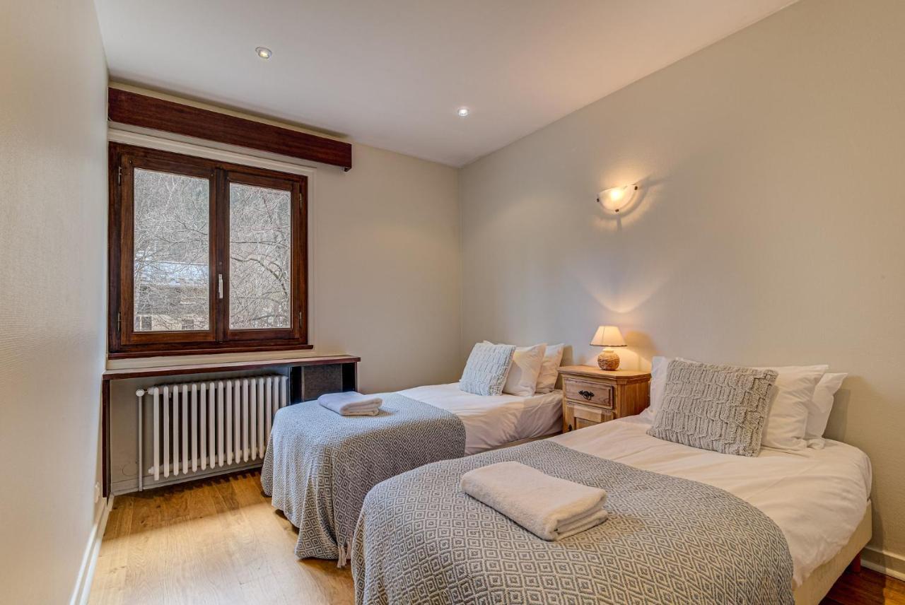 Apartment President - Alpes Travel - Central Chamonix - Sleeps 12 ภายนอก รูปภาพ