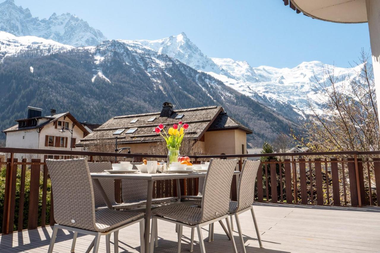 Apartment President - Alpes Travel - Central Chamonix - Sleeps 12 ภายนอก รูปภาพ